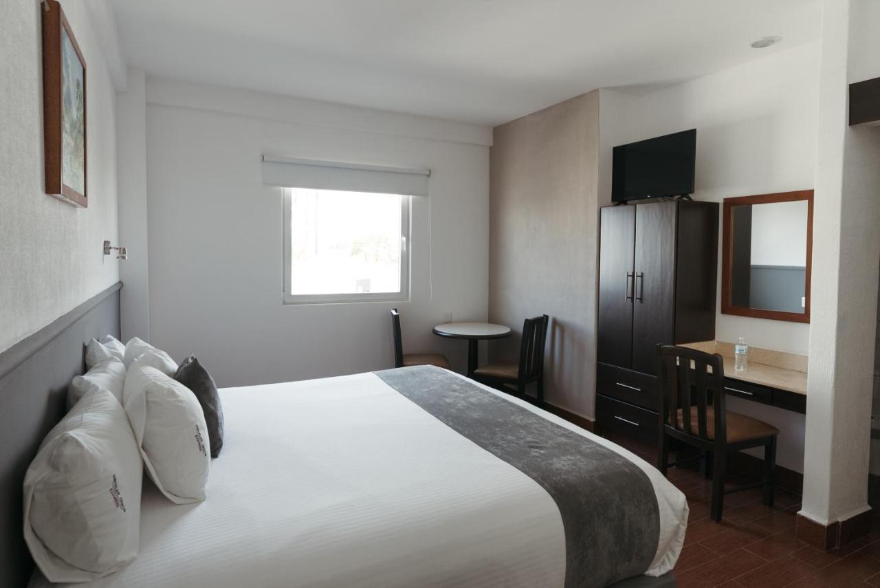 Hoteles Unico Express Leon Exterior photo